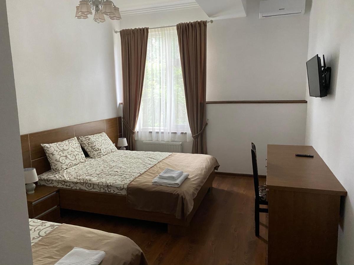 Grand Hotel Mohyliv-Podilskyi Kültér fotó