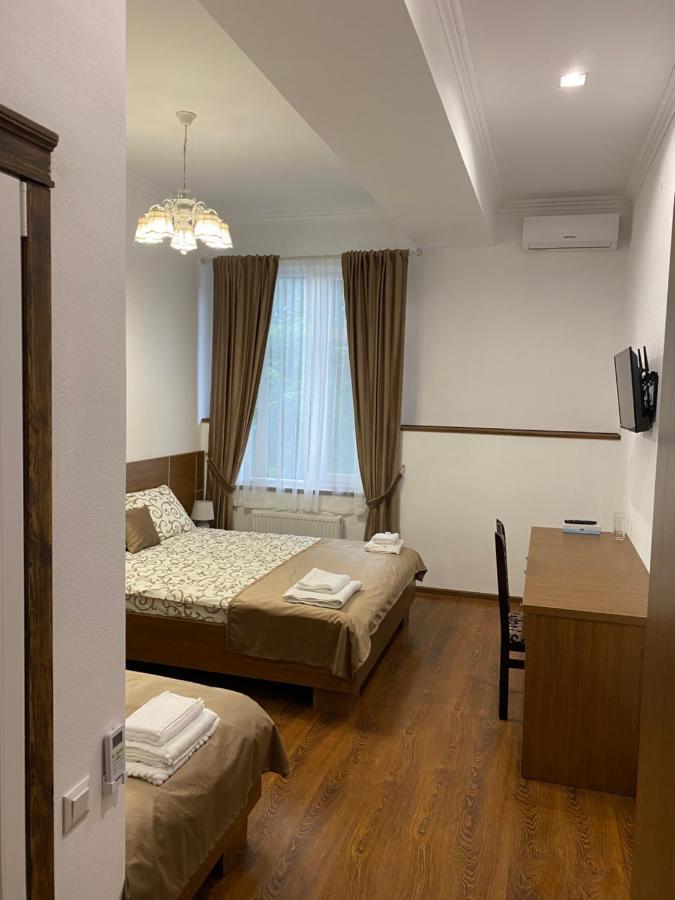 Grand Hotel Mohyliv-Podilskyi Kültér fotó