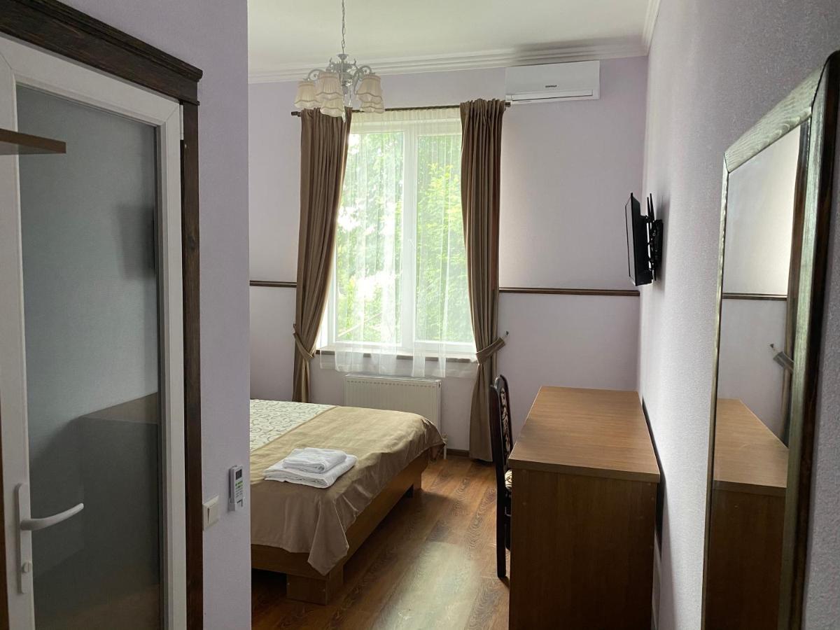 Grand Hotel Mohyliv-Podilskyi Kültér fotó