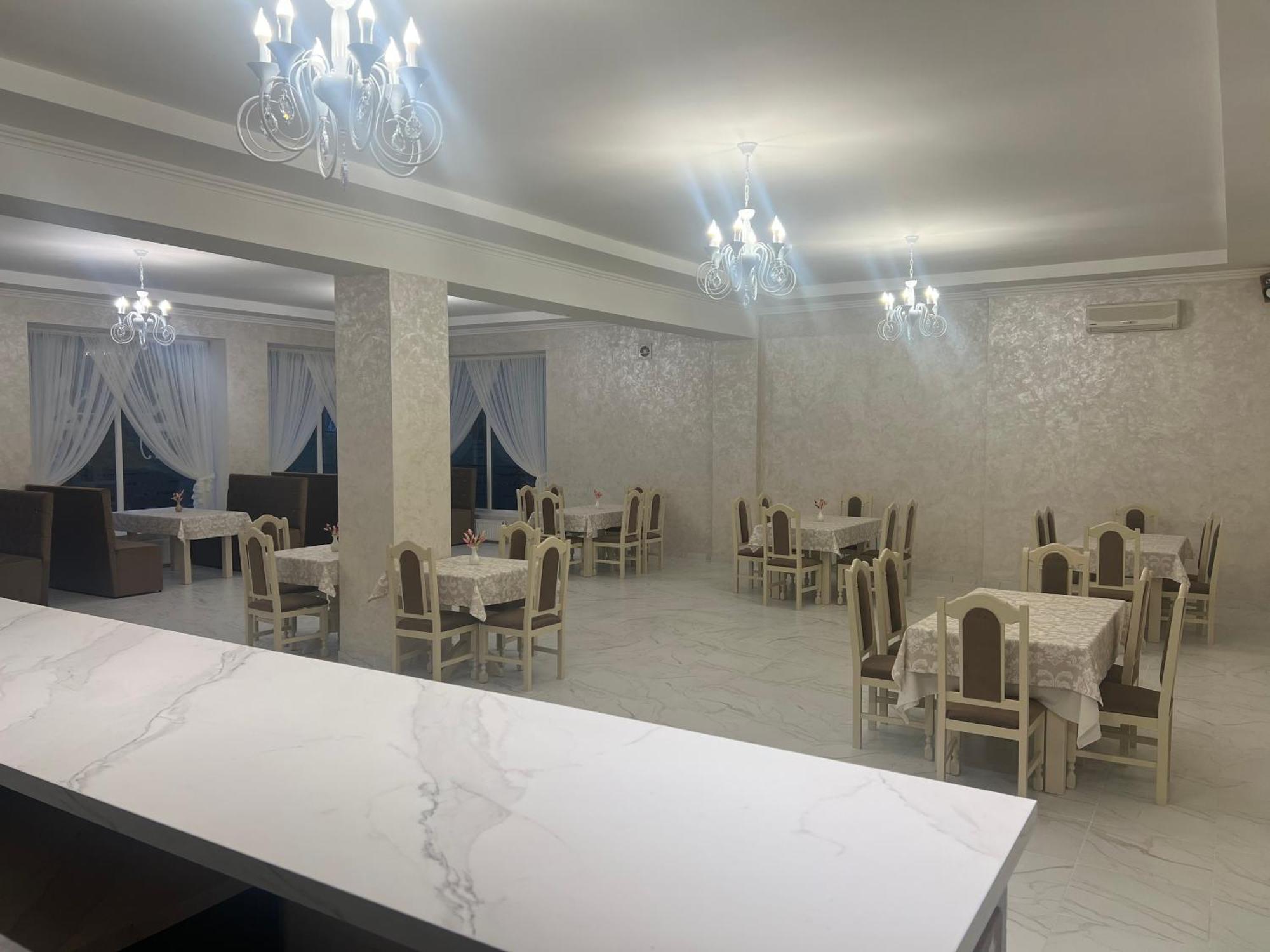 Grand Hotel Mohyliv-Podilskyi Kültér fotó